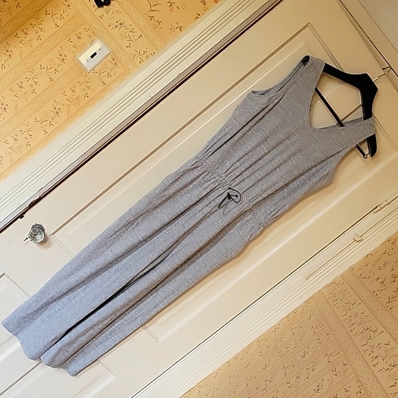 L Active jumpsuit with adjustable waist - Picture 1 of 2